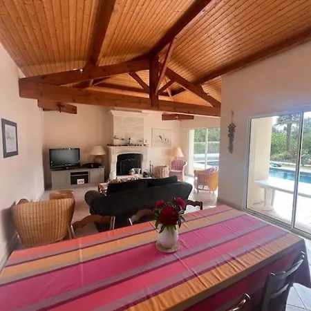 St Palais, Maison Avec Piscine A 200m De La Saint-Palais-sur-Mer