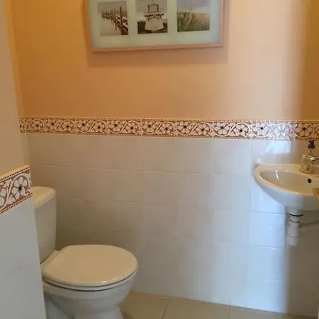 St Palais, Maison Avec Piscine A 200m De La Villa Saint-Palais-sur-Mer