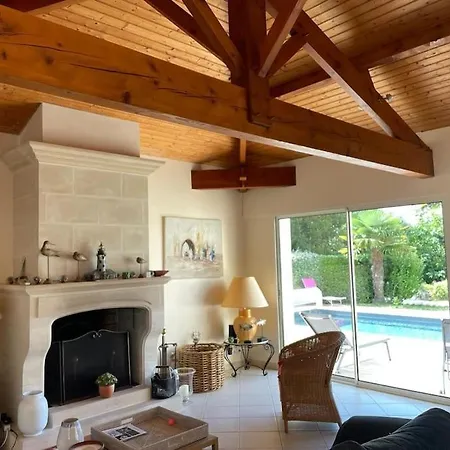 St Palais, Maison Avec Piscine A 200m De La *