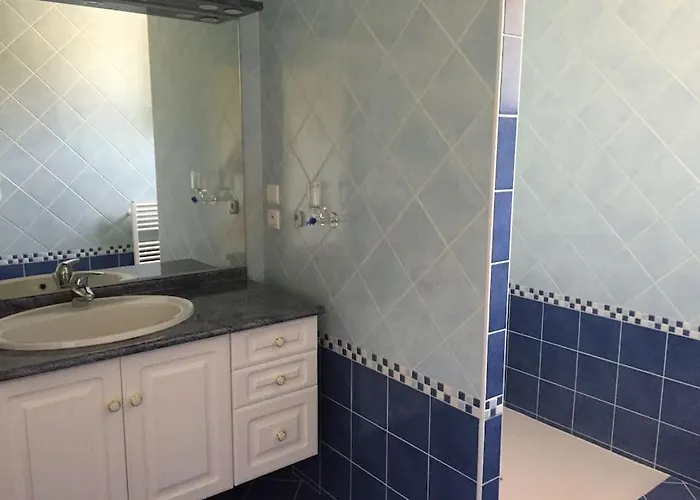 St Palais, Maison Avec Piscine A 200m De La Villa Saint-Palais-sur-Mer